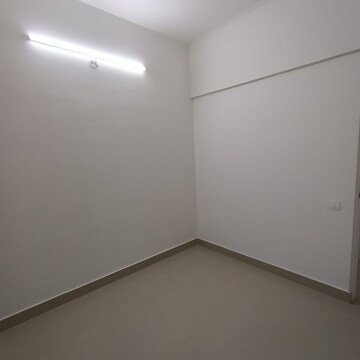 Room in 3 BHK Apartment at Brigade El Dorado, Bagaluru  – for Rent