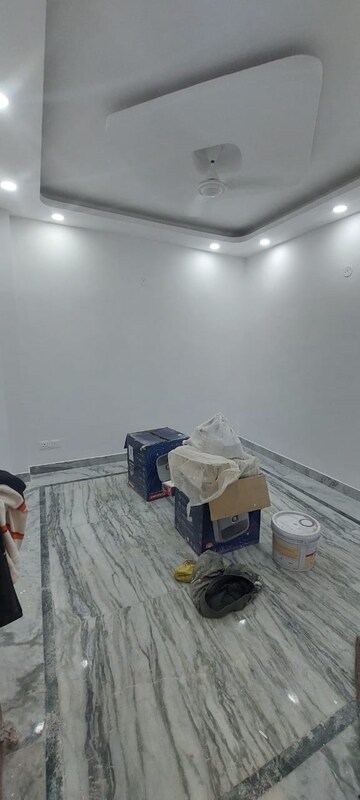 Bedroom in 3 BHK Builder Floor at Govindpuri – for Sale