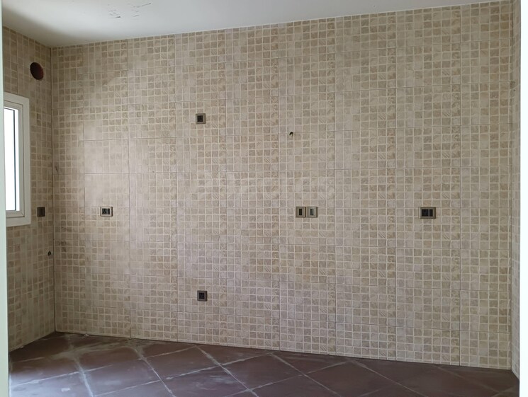 Bathroom, silverglades-hightown 4 Bedroom 3300 Sq.Ft. Apartment In Sushant Lok I Gurgaon 8289648