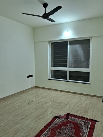 Room in 2 BHK Apartment at VTP Beaumonde, Kharadi – for Rent