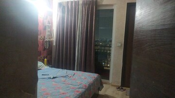Bedroom in 2 BHK Apartment at Gomti Nagar – for Rent