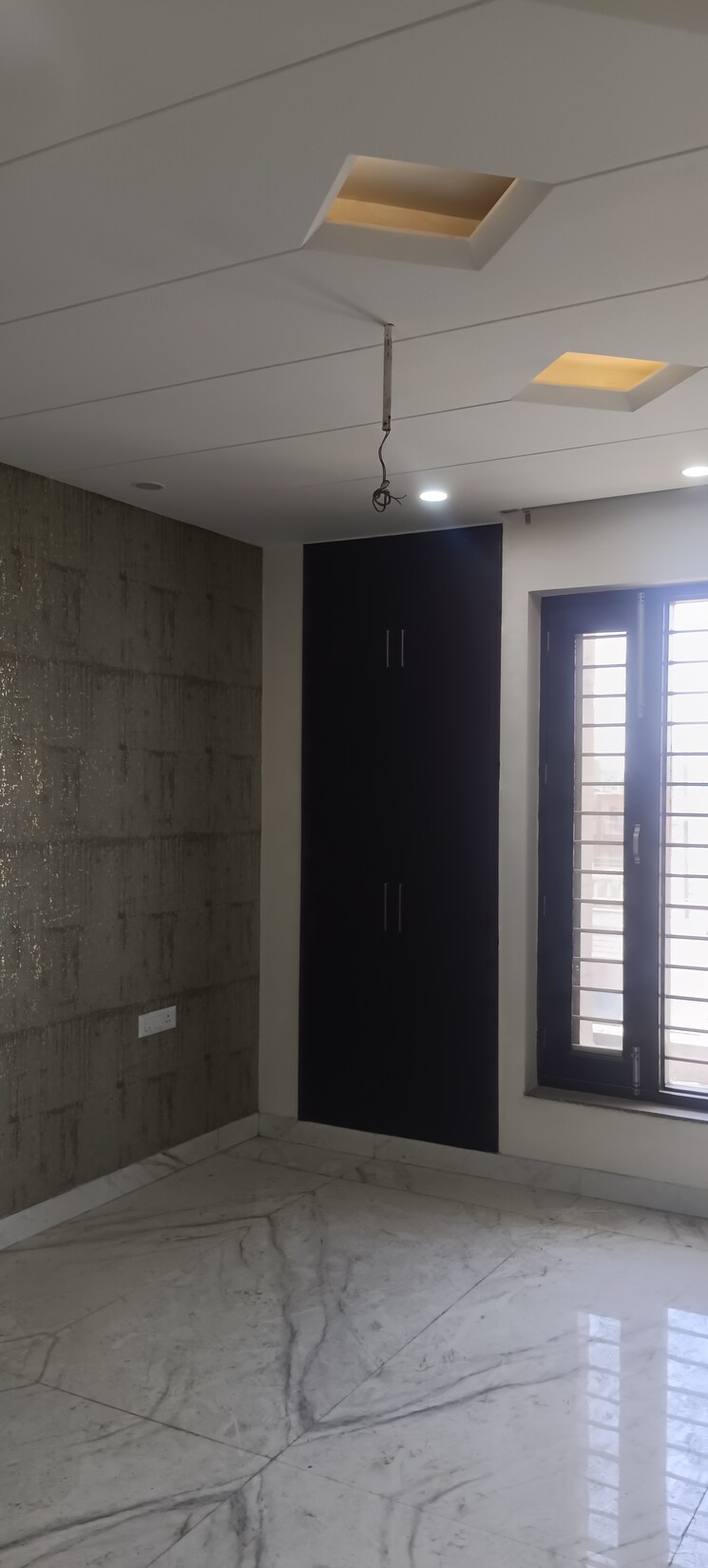 undefined, sector 9 3 Bedroom 2150 Sq.Ft. Builder Floor In Sector 9 Faridabad 8289725