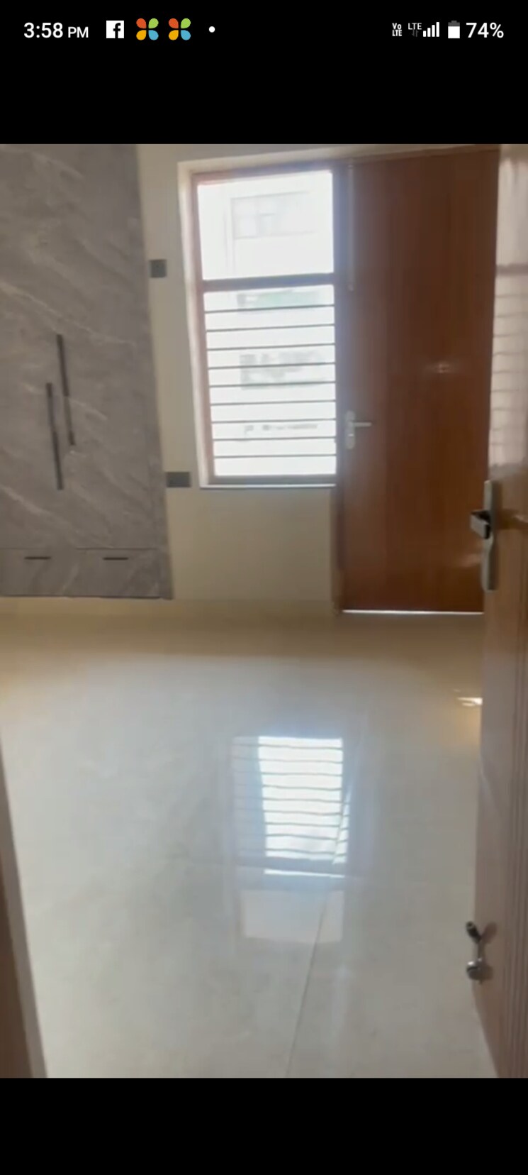 Room, puri-kohinoor 3 Bedroom 179 Sq.Yd. Builder Floor In Sector 89 Faridabad 8289737