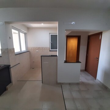 Room in 3.5 BHK Apartment at Prestige Woodland Park, Cooke Town – for Rent