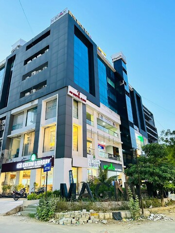 Commercial Office Space 755 Sq.Ft. For Rent in Sindhubhavan Ahmedabad  8289723