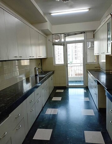 Kitchen in 4 BHK Apartment at DLF The Icon, Dlf Phase V – for Rent