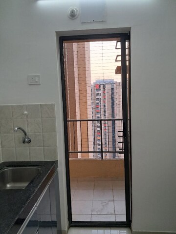  2 BHK Apartment at Shapoorji Pallonji Joyville Hadapsar Annexe, Hadapsar – for Rent