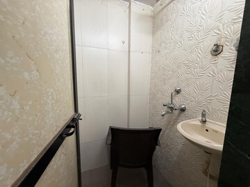Bathroom in 1.5 BHK Apartment at Seawoods – for Rent