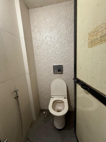 Bathroom in 1.5 BHK Apartment at Seawoods – for Rent
