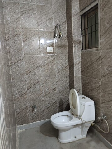 Bathroom in 1 BHK Builder Floor at Saket – for Rent