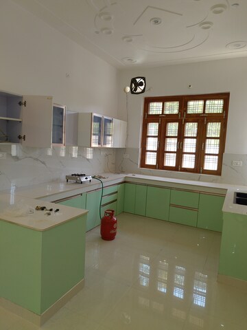2.5 BHK Independent House For Rent in Gomti Nagar