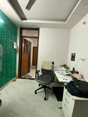 Room in 1 BHK Builder Floor at Govindpuri – for Sale