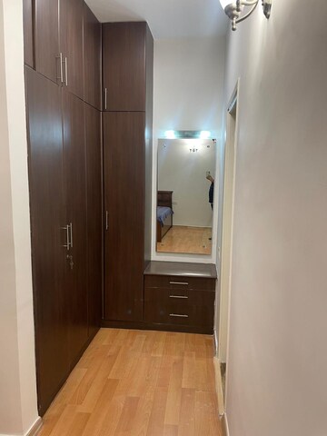 Bathroom in 3 BHK Builder Floor at Unitech Arcadia, South City 2 – for Rent