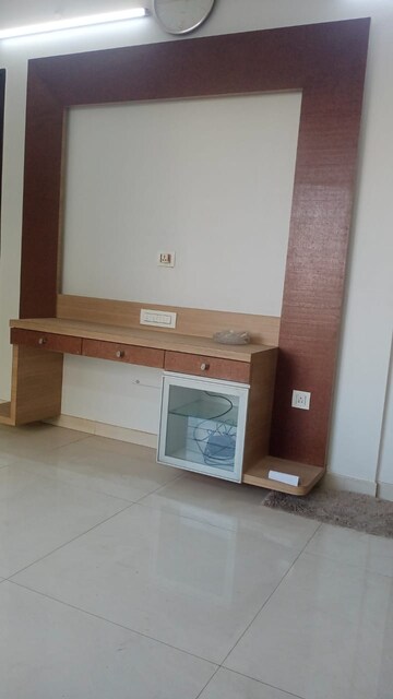 Room in 3 BHK Apartment at Chembur – for Rent