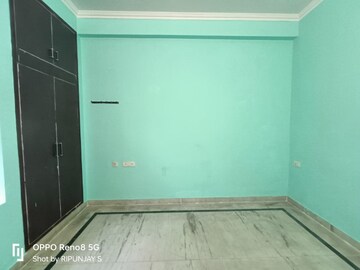 Room in 2.5 BHK Independent House at Gomti Nagar – for Rent