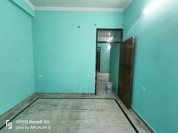 Room in 2.5 BHK Independent House at Gomti Nagar – for Rent
