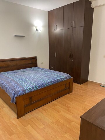 Bedroom in 3 BHK Builder Floor at SAS Tower, Sector 38 – for Rent