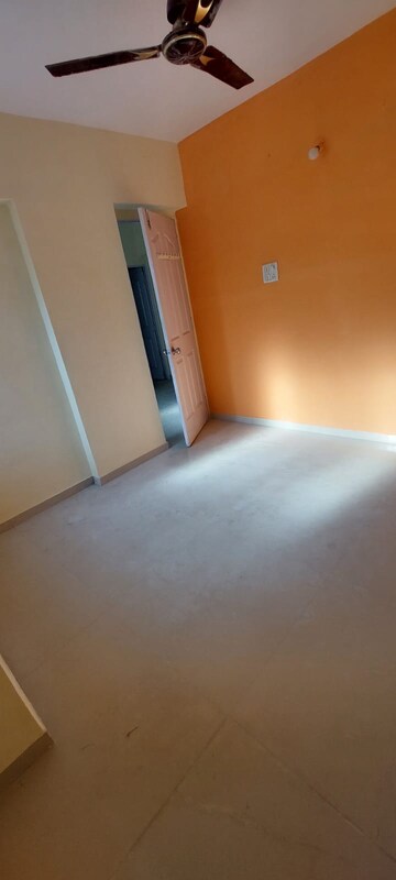 Room in 2 BHK Apartment at Sathe Colony – for Sale