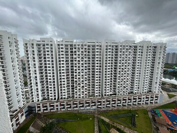 2 BHK Apartment For Rent in Godrej Rejuve, Mundhwa