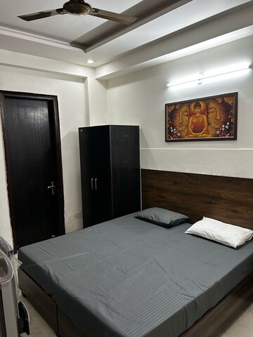 Bedroom in 1 RK Builder Floor at Saurabh Niwas, Sector 40 – for Rent
