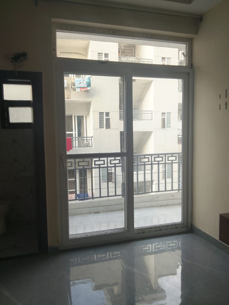 Balcony, dhakoli village 3 Bedroom 900 Sq.Ft. Builder Floor In Dhakoli Village Zirakpur 8290257