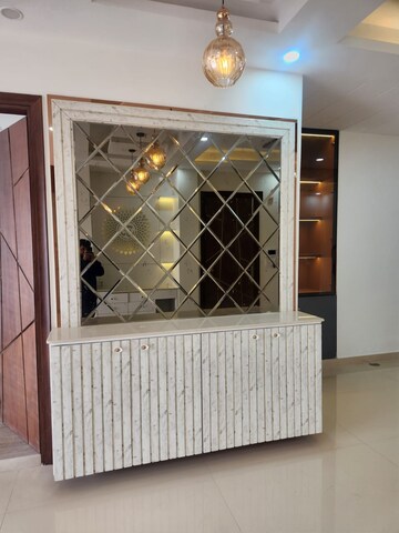 Balcony in 3 BHK Builder Floor at Ardee City, Sector 52 – for Rent