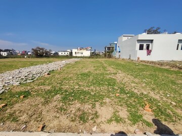  Plot – Exterior View View at Gms Road - for Sale