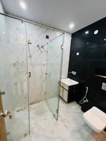 Master Bedroom in 4 BHK Independent House at Gms Road – for Sale