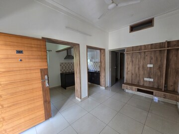 Building Lobby in 1 BHK Apartment at Indiranagar – for Rent