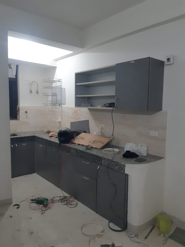 Kitchen, sector 85 3 Bedroom 150 Sq.Yd. Builder Floor In Sector 85 Faridabad 8290438