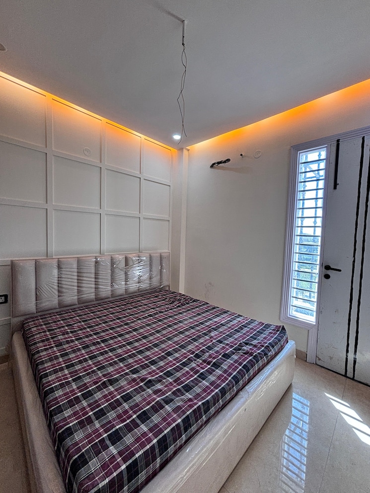 Bedroom, sector 85 3 Bedroom 150 Sq.Yd. Builder Floor In Sector 85 Faridabad 8290438