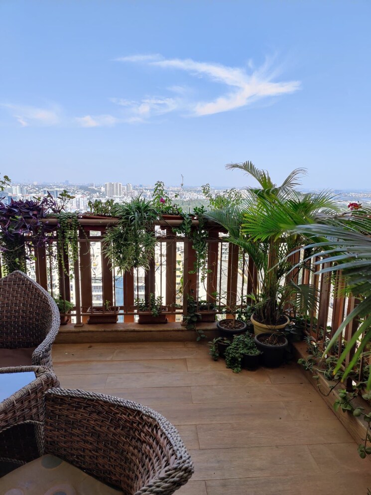 Garden, mahindra-windchimes 3 Bedroom 2370 Sq.Ft. Apartment In Bannerghatta Road Bangalore 8290432