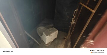 Bathroom in 3 BHK Builder Floor at Sector 73 – for Sale