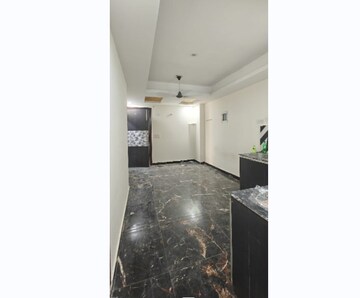 Kitchen in 3 BHK Builder Floor at Sector 73 – for Sale