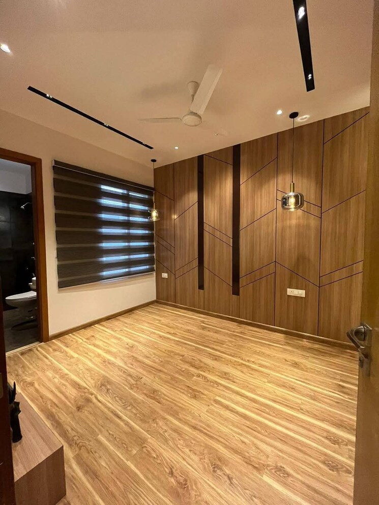 Room, bptp-amstoria-country-floor 3 Bedroom 1622 Sq.Ft. Builder Floor In Sector 102 Gurgaon 8290671