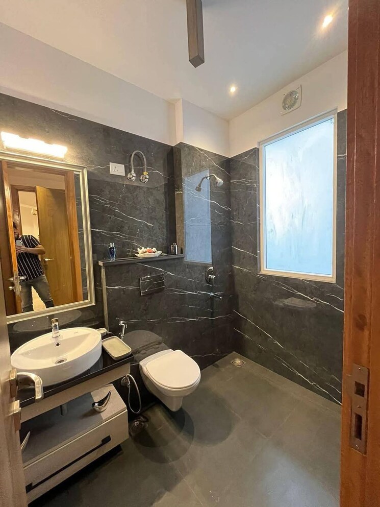 Living Room, bptp-amstoria-country-floor 3 Bedroom 1622 Sq.Ft. Builder Floor In Sector 102 Gurgaon 8290671