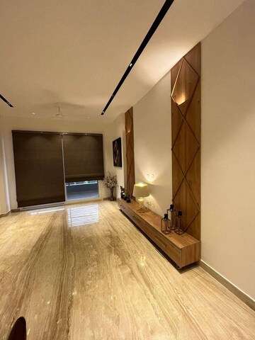 Bedroom in 3 BHK Builder Floor at BPTP Amstoria Country Floor, Sector 102 – for Sale
