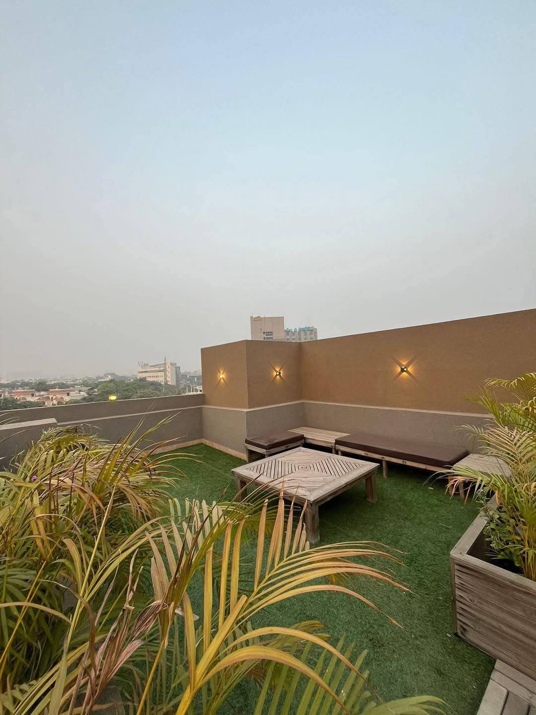 3 BHK + Servant Room,Extra Room Builder Floor For Sale in BPTP Amstoria Country Floor