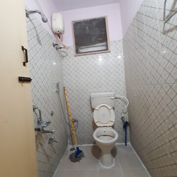 Bathroom in 2 BHK Apartment at Ejipura – for Rent