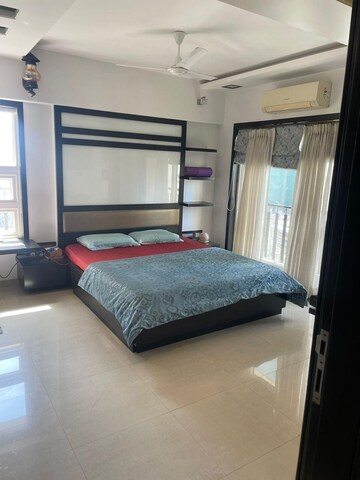 4 BHK Apartment For Rent in Adani Western Heights Sky Apartments, Andheri West