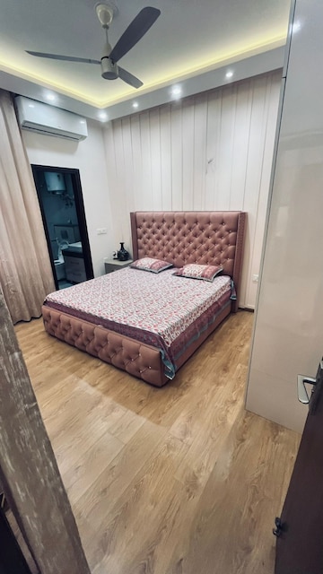 Bedroom in 3 BHK Builder Floor at BPTP The Pedestal, Sector 70a – for Rent
