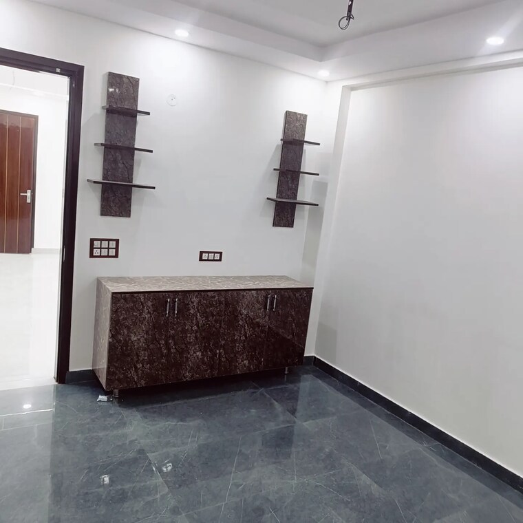 Room, burari 2 Bedroom 50 Sq.Yd. Builder Floor In Burari Delhi 8290917