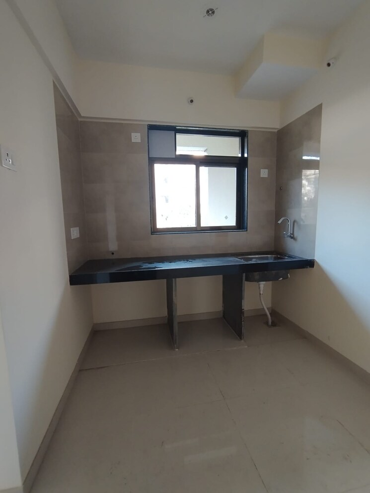 Kitchen, k-m-horizon-palms-2 1 Bedroom 450 Sq.Ft. Apartment In Owale Thane 8290929