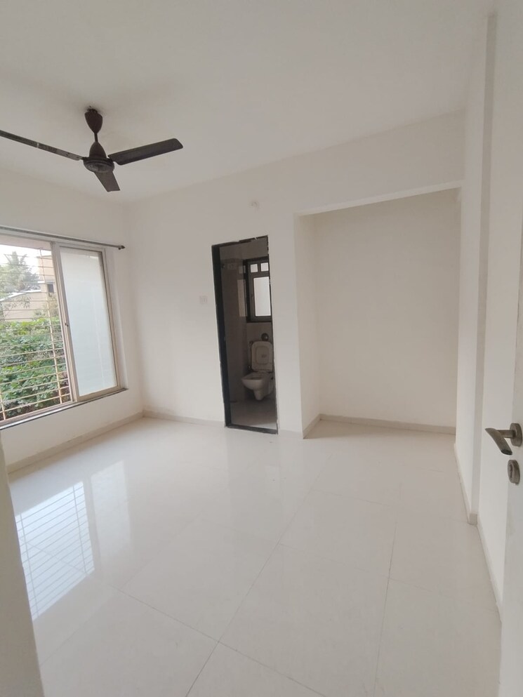 Room, puranik-city-phase-iii 1 Bedroom 450 Sq.Ft. Apartment In Ghodbunder Road Thane 8290935