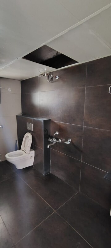 Bathroom in 3 BHK Apartment at UKN The Belvedere, Devanahalli – for Sale