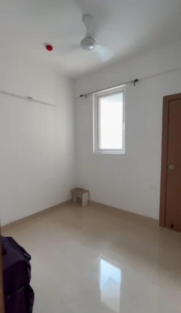 Room in 3.5 BHK Apartment at ATS Nobility, Sector 4, Greater Noida – for Rent