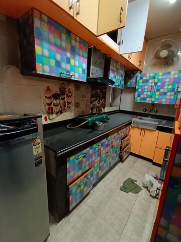 Kitchen in 2 BHK Apartment at Mayur Vihar 1 – for Rent
