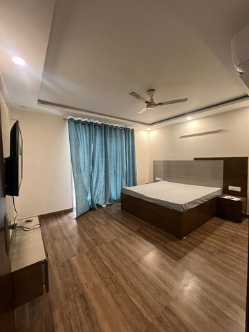 Bedroom in 1 BHK Builder Floor at RWA Residential Society Sector 46, Sector 46 – for Rent