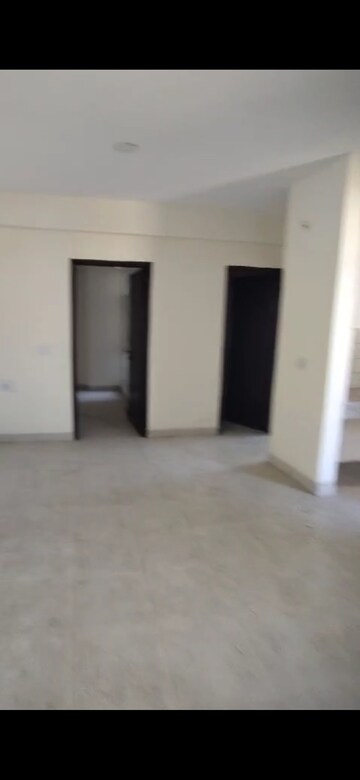 Room in 3 BHK Apartment at MGI Gharaunda, Raj Nagar Extension – for Sale