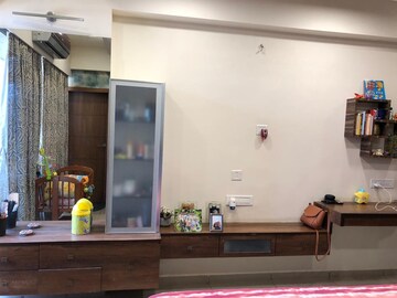Furnished Amenities in 4 BHK Villa at Prahlad Nagar – for Rent